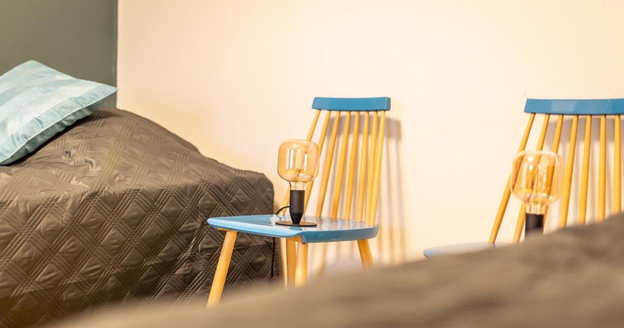 Kulkuri Hostellit Haemeenlinna Экстерьер фото