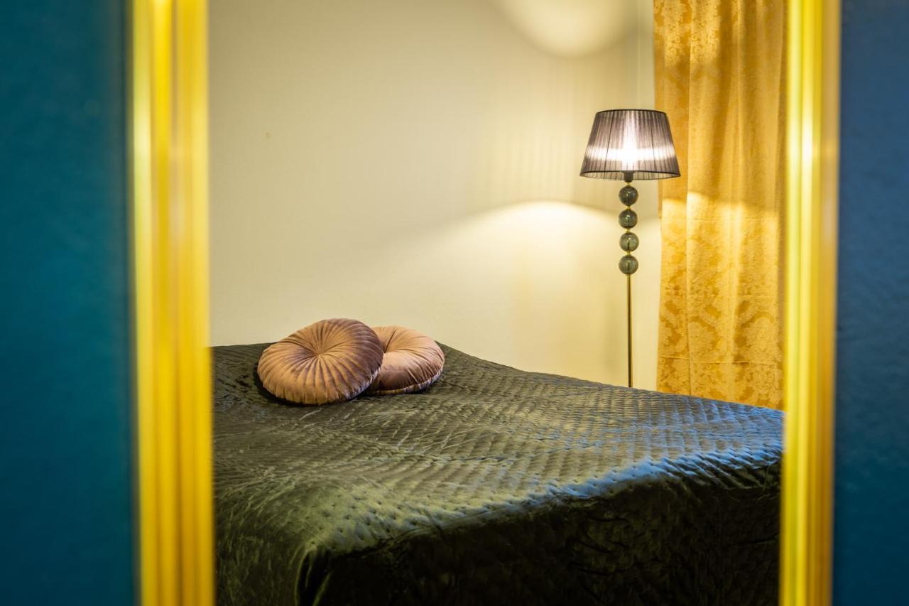 Kulkuri Hostellit Haemeenlinna Экстерьер фото