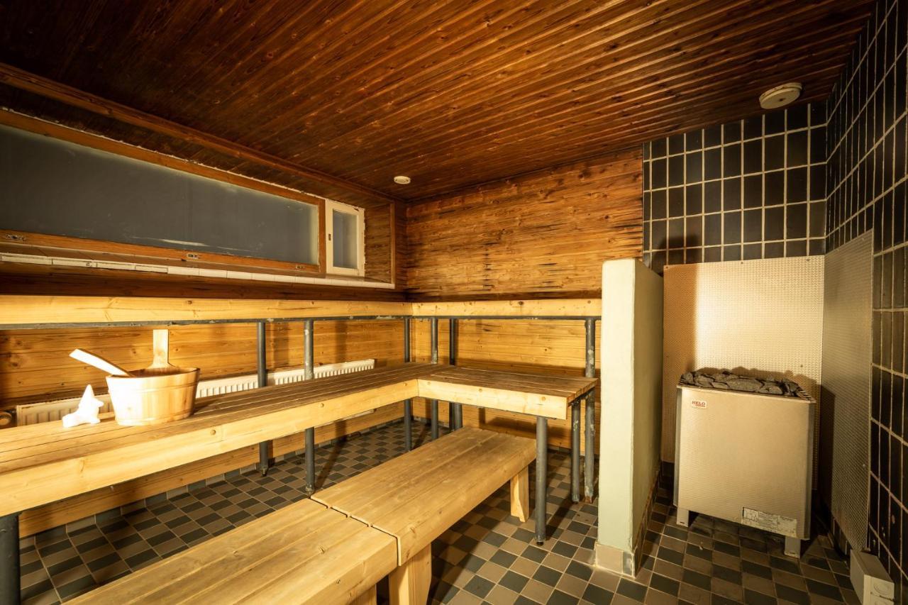Kulkuri Hostellit Haemeenlinna Экстерьер фото