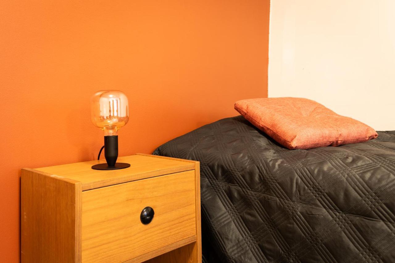 Kulkuri Hostellit Haemeenlinna Экстерьер фото